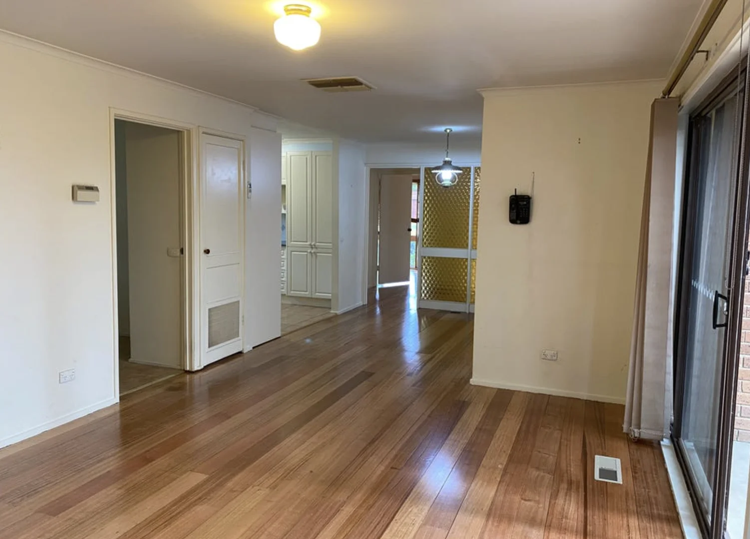 Additional image 5 of 59 Roycroft Avenue, Mill Park VIC 3082