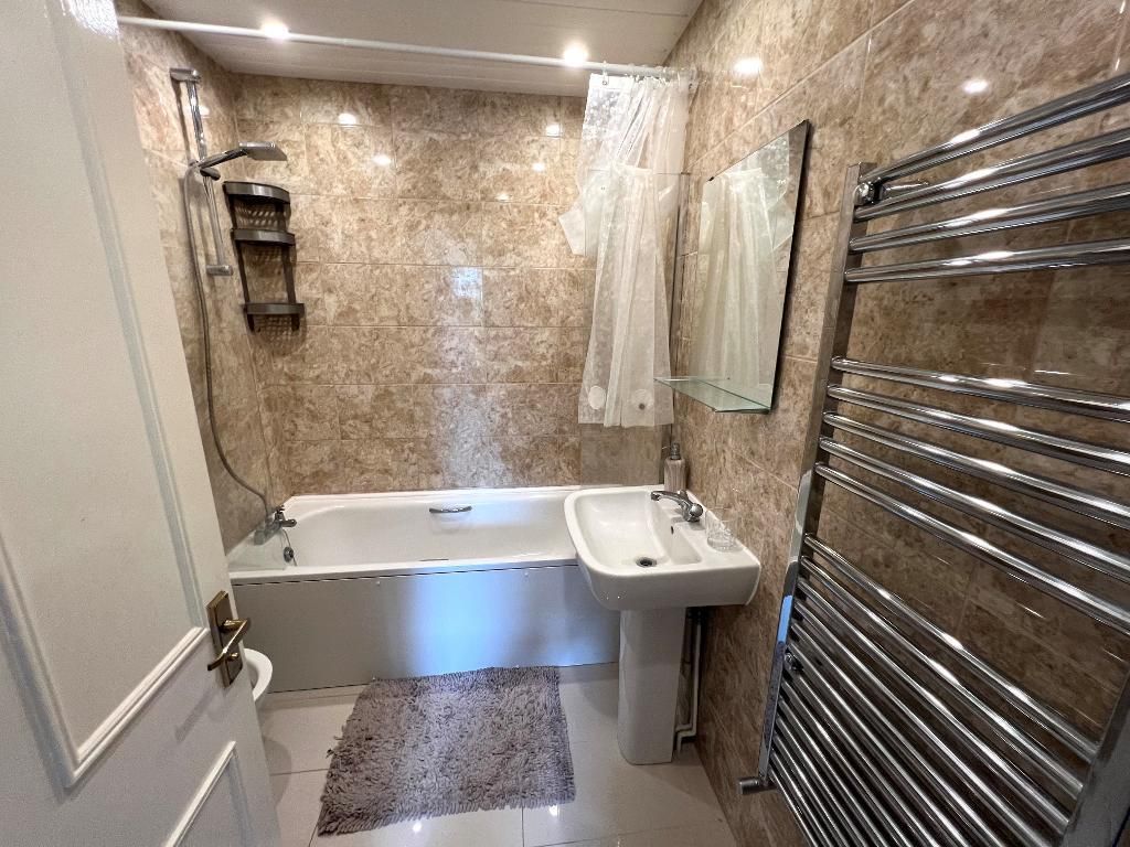Additional image 5 of 2 bed flat to rentLingfield Close, High Wycombe HP13