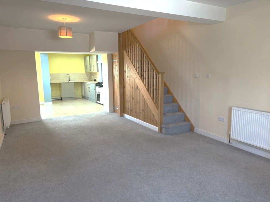 Additional image 5 of 2 bed terraced house to rentWallis Street, Fishguard SA65