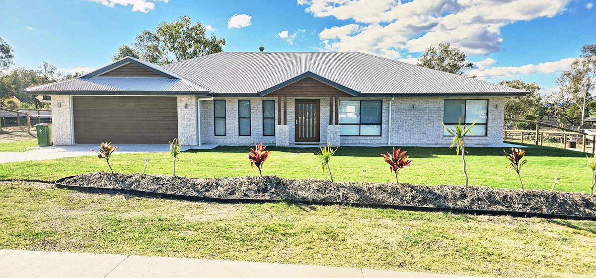 23 Elanora Crescent, Kensington Grove QLD 4341