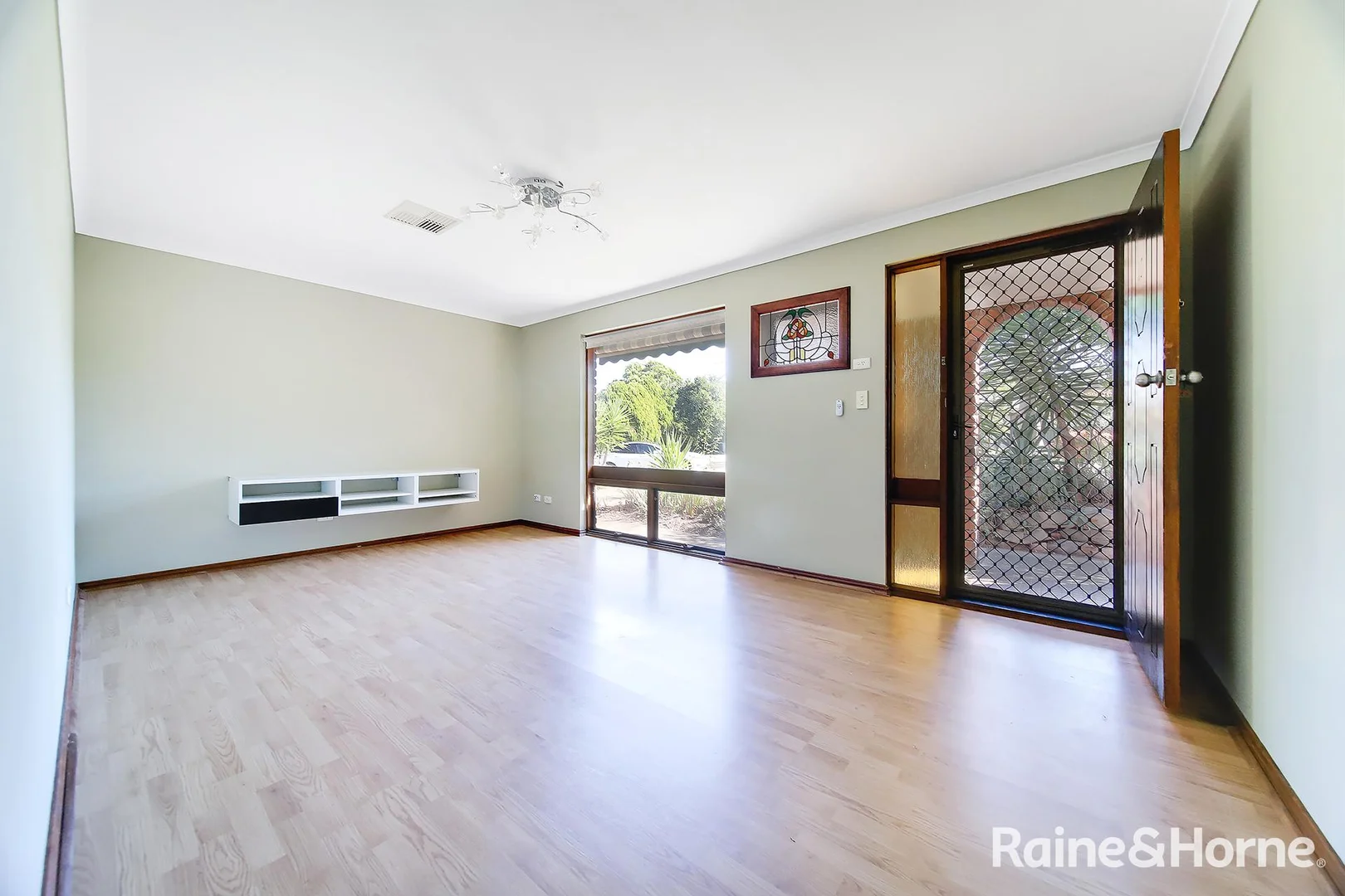 Additional image 3 of 22 Margaret Avenue, Hope Valley SA 5090