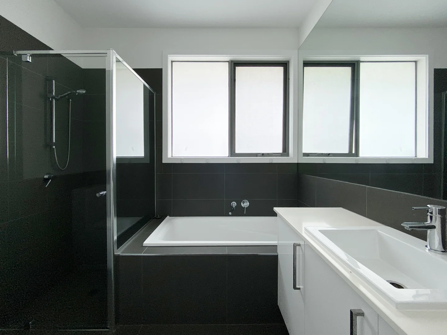 Additional image 8 of 2/49 Lonsdale Street, South Geelong VIC 3220