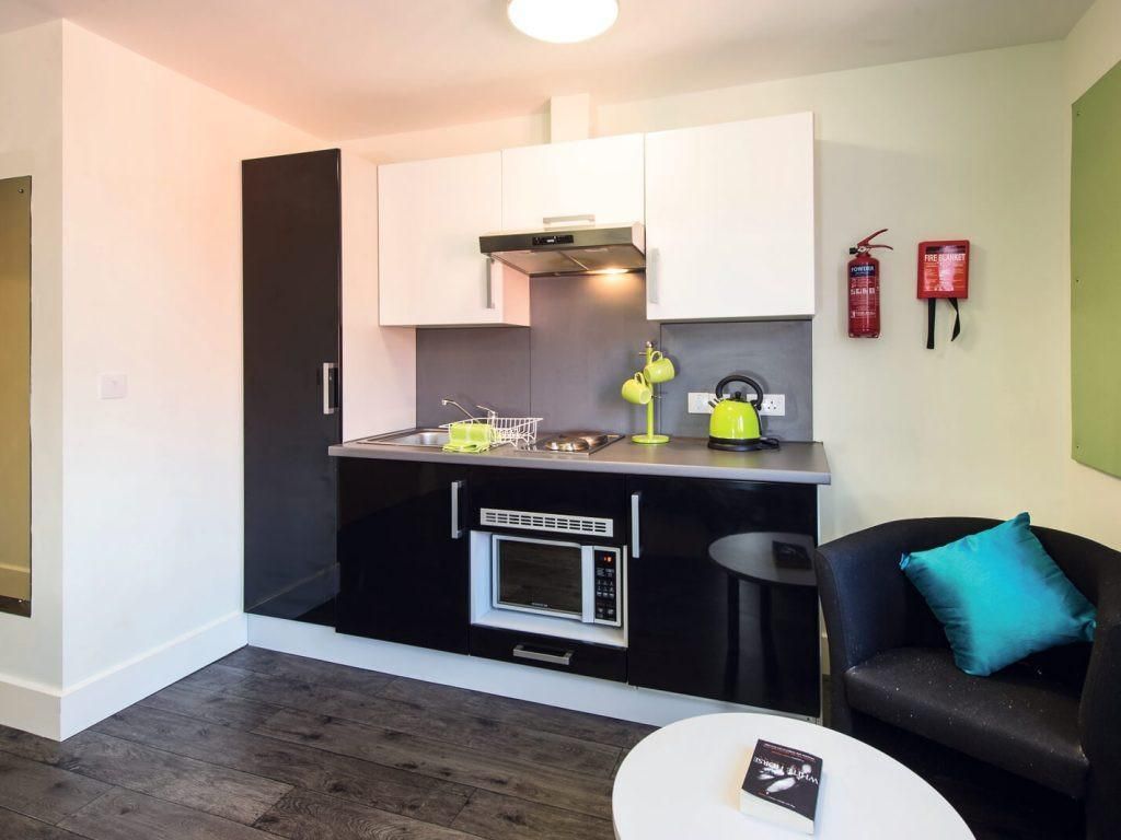 Additional image 2 of 1 bed flat to rentHigh Street, Bangor LL57