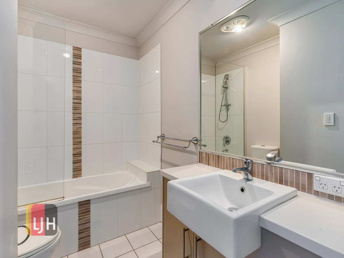 Additional image 9 of 2/17 Gordon Parade, Everton Park QLD 4053