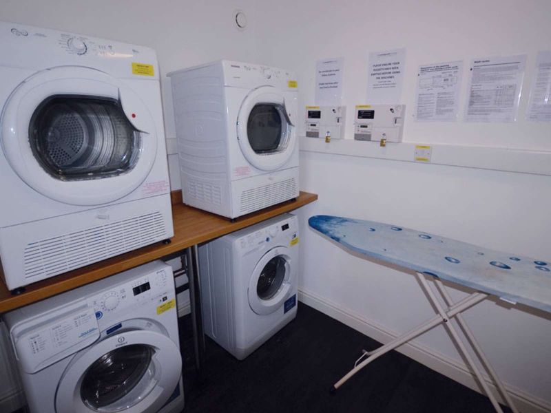 15 bed shared accommodation to rentCheshire West And Chester, UK CH1 photo 2