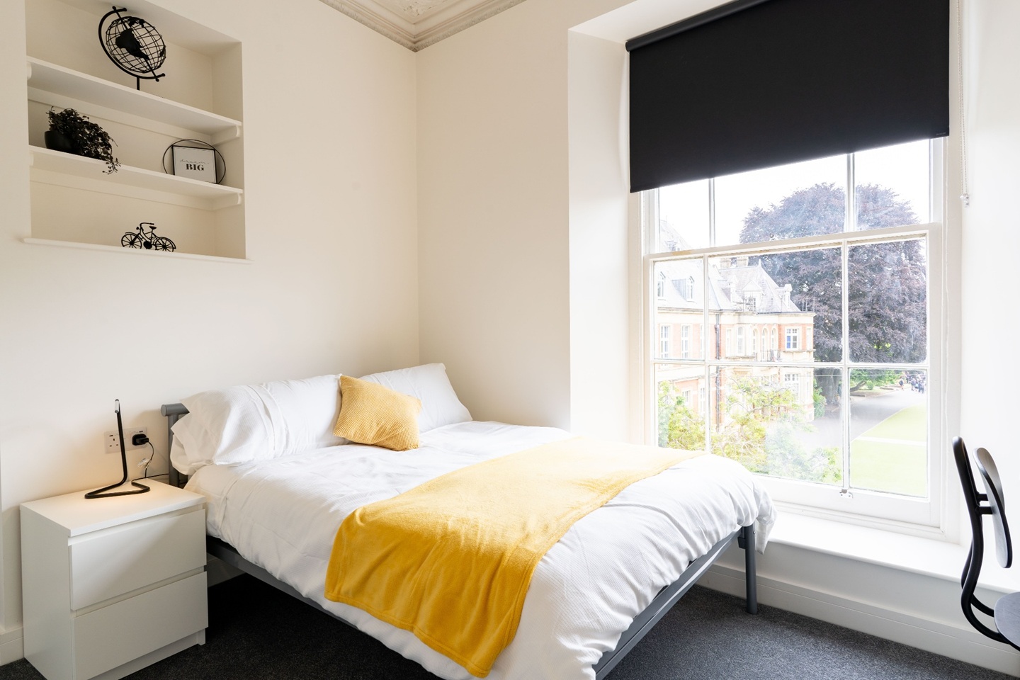 3 Bed Flat, Clifton Park Road, BS8, N1 7GU photo 5