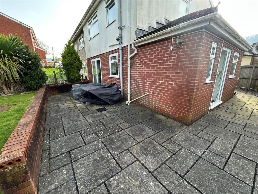Additional image 21 of 3 bed semi-detached house to rentClytha Square, Abercarn, Newport NP11