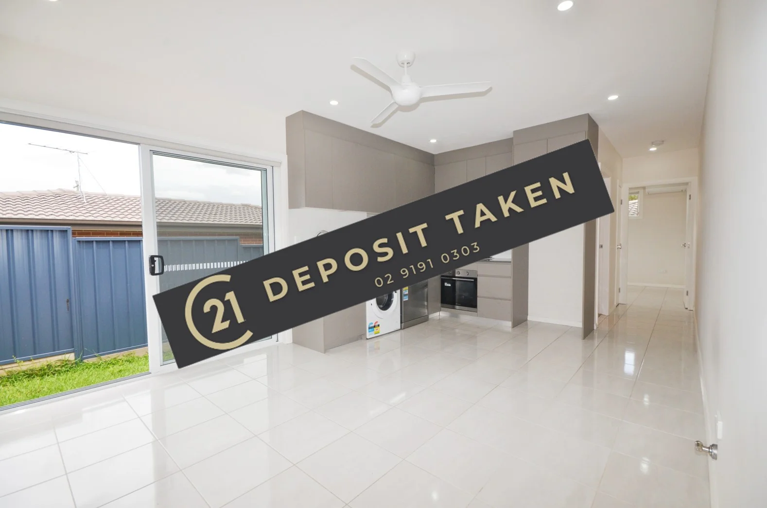 2/18 Collins Street, Pendle Hill NSW 2145