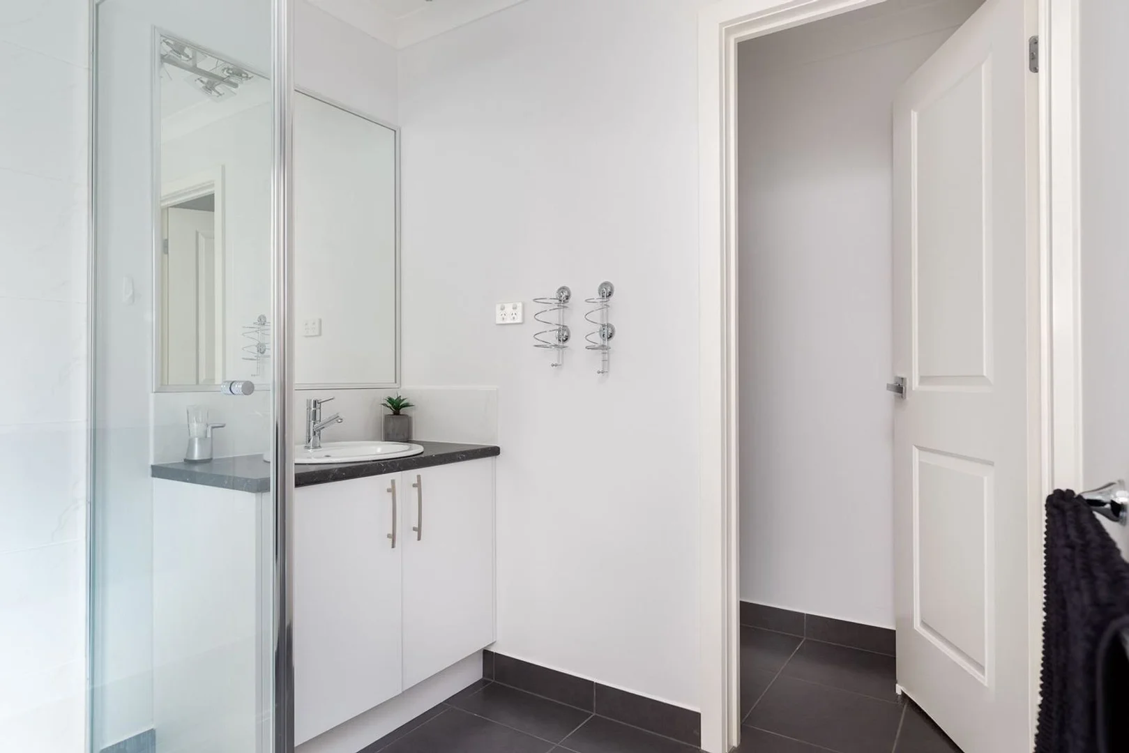 Additional image 12 of 8 Carambola Place, Berwick VIC 3806
