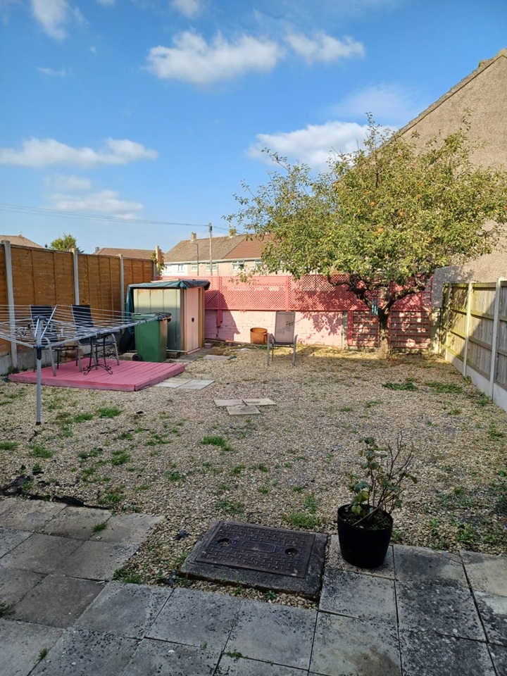 Room in a Shared House, Mow Barton, BS13, N1 7GU photo 4