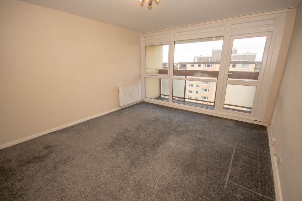 Additional image 2 of 2 bed flat to rentRavenscraig, Kirkcaldy KY1