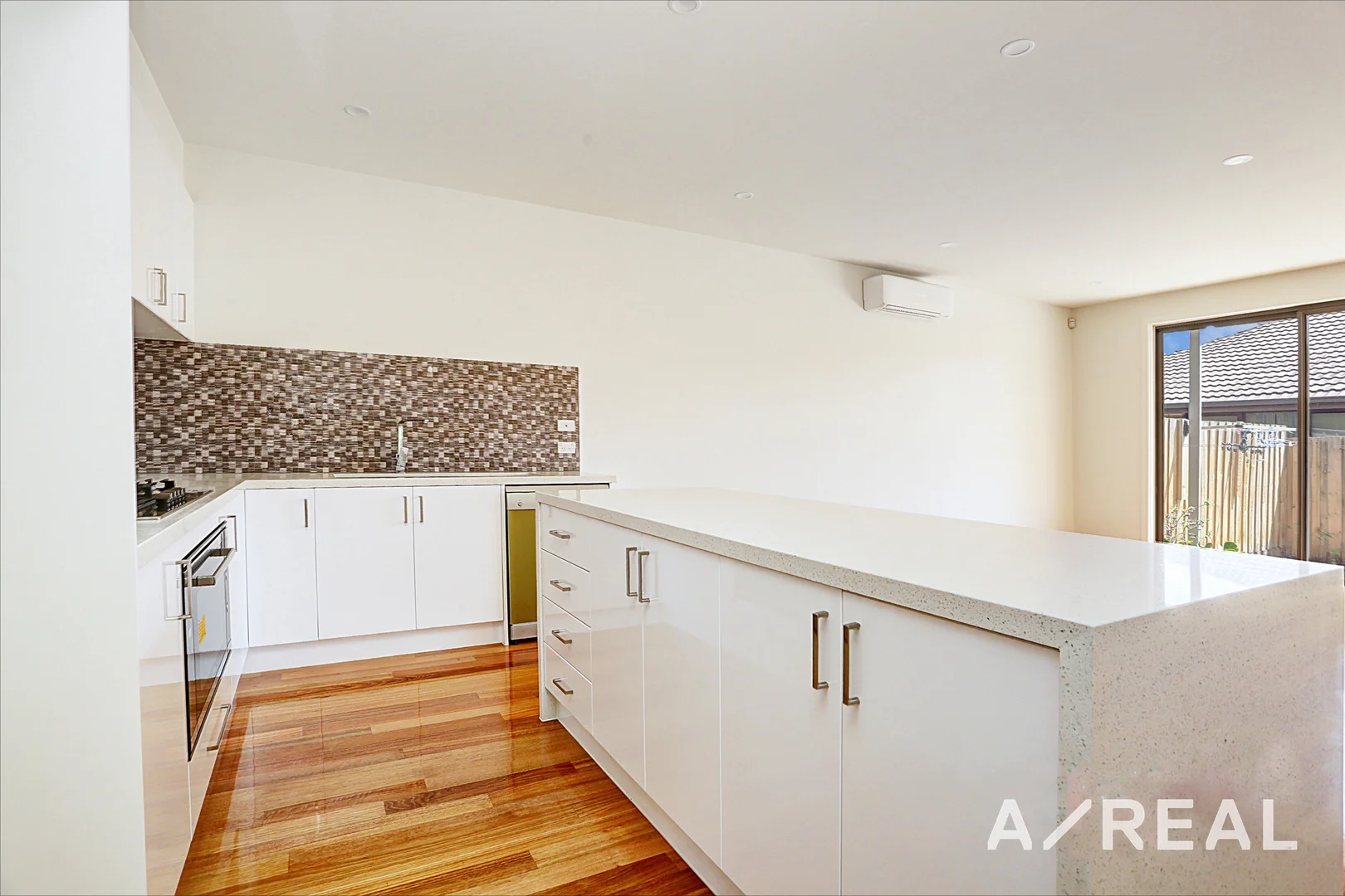 Additional image 3 of 3/143 Woodhouse Grove, Box Hill North VIC 3129