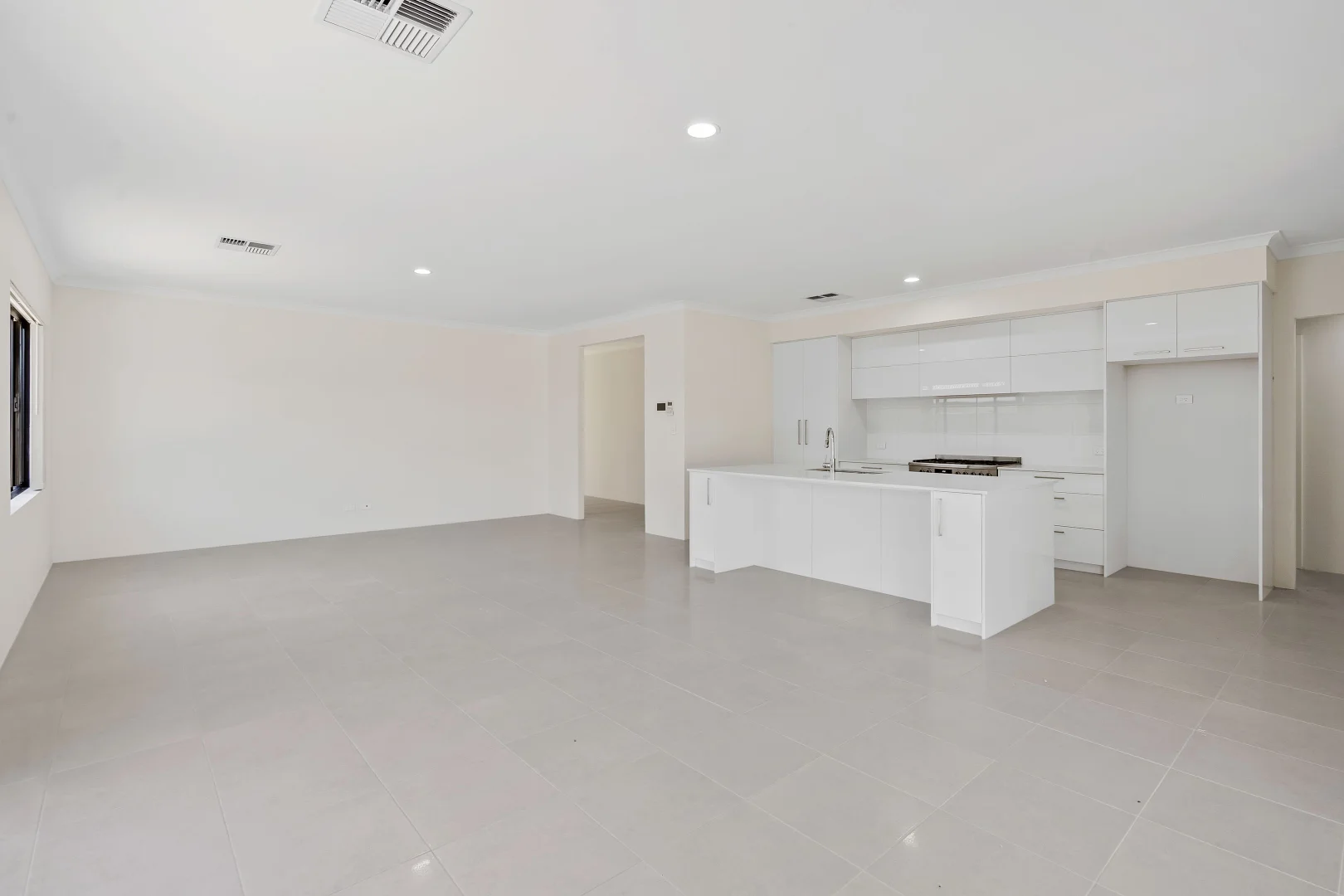 Additional image 6 of 31 Castella Drive, Dudley Park WA 6210
