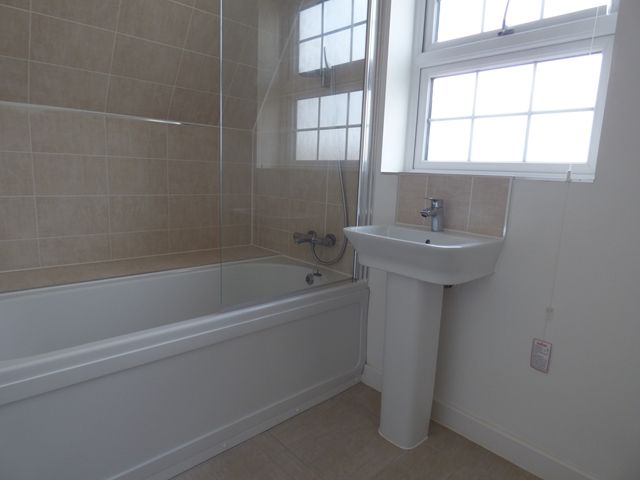 Additional image 8 of 3 bed detached house to rentMerchant Row, Exeter EX2