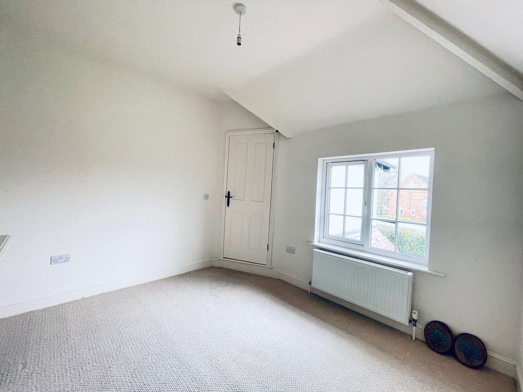 Additional image 18 of 3 bed semi-detached house to rentChance Lane, Malvern WR14