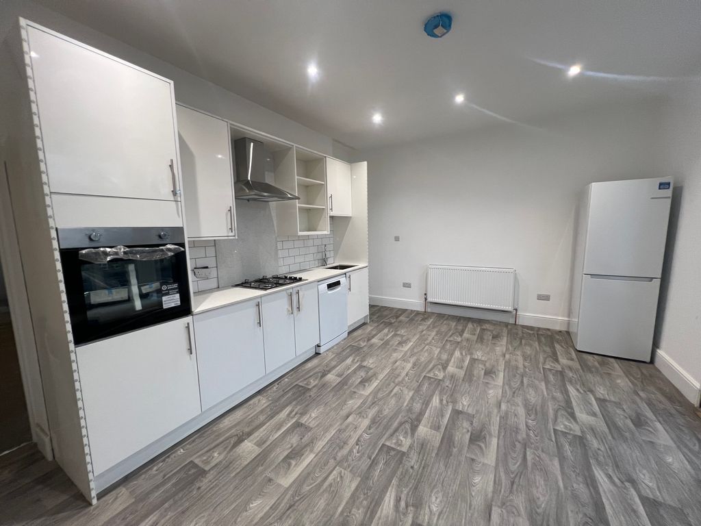 1 bed flat to rentWindsor Terrace, Penarth CF64