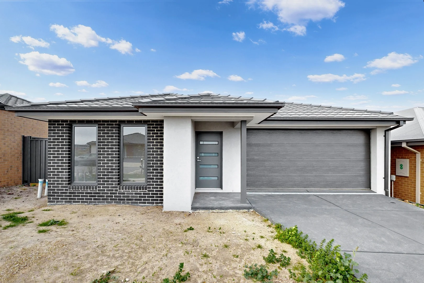 16 Chance Way, Clyde North VIC 3978