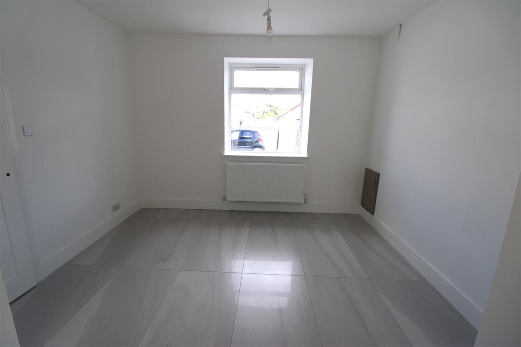 Additional image 5 of 3 bed end terrace house to rentBristol Terrace, Brithdir, New Tredegar NP24