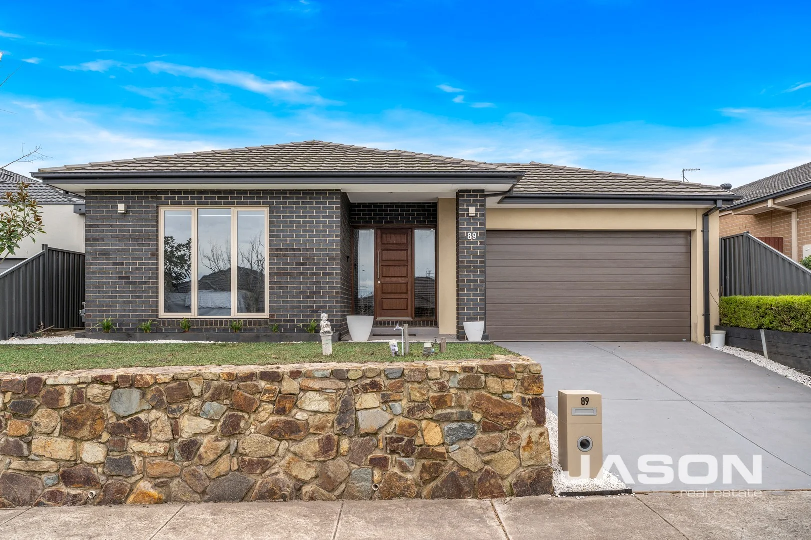 89 Frontier Avenue, Greenvale VIC 3059