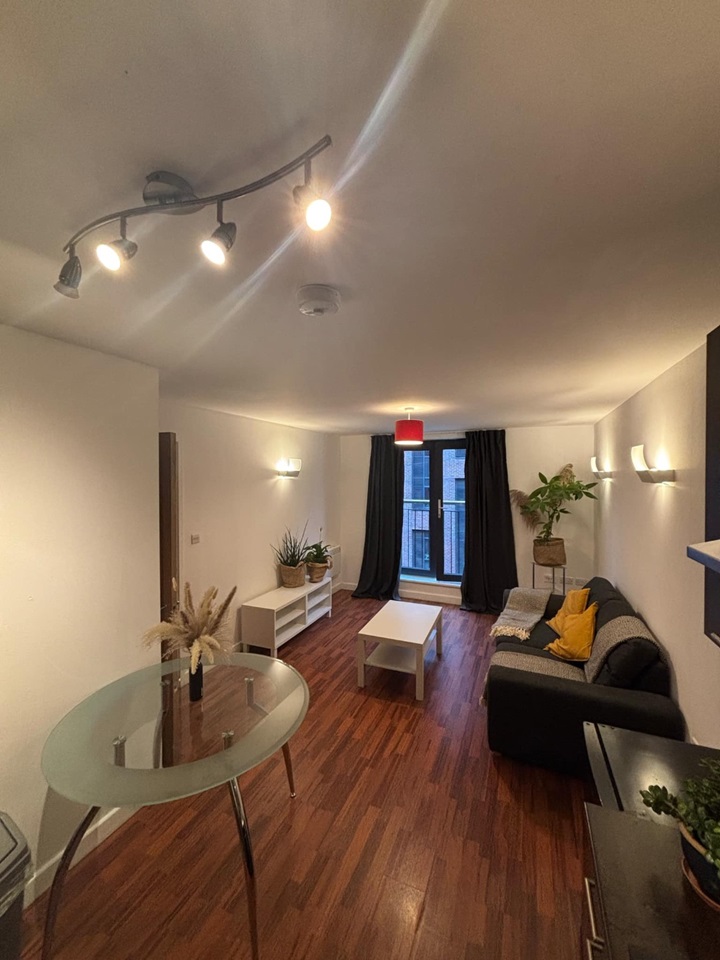 1 Bed Flat, Sheffield, S1, N1 7GU