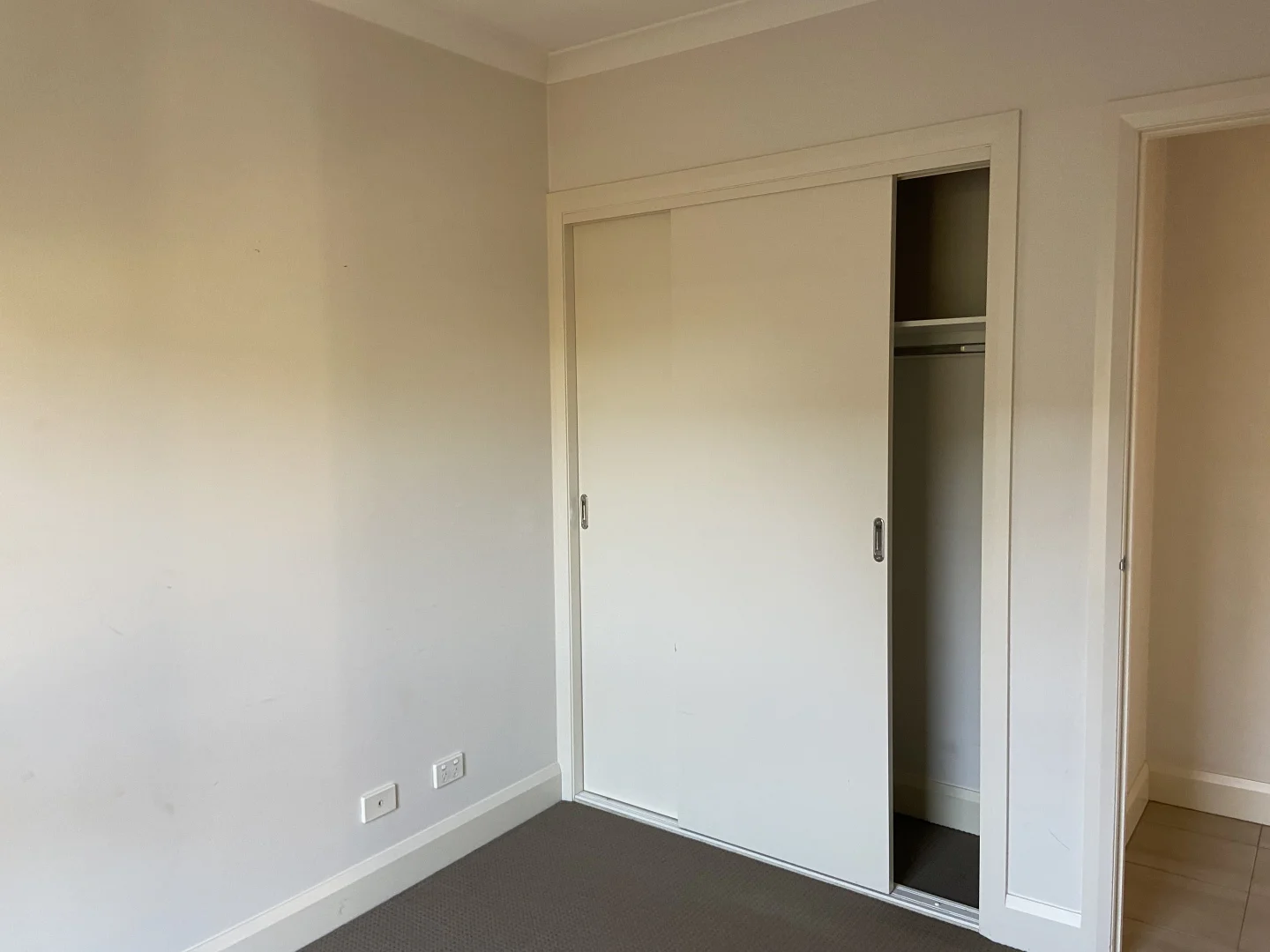 2/6 Lynch Road, Brooklyn VIC 3012 photo 4