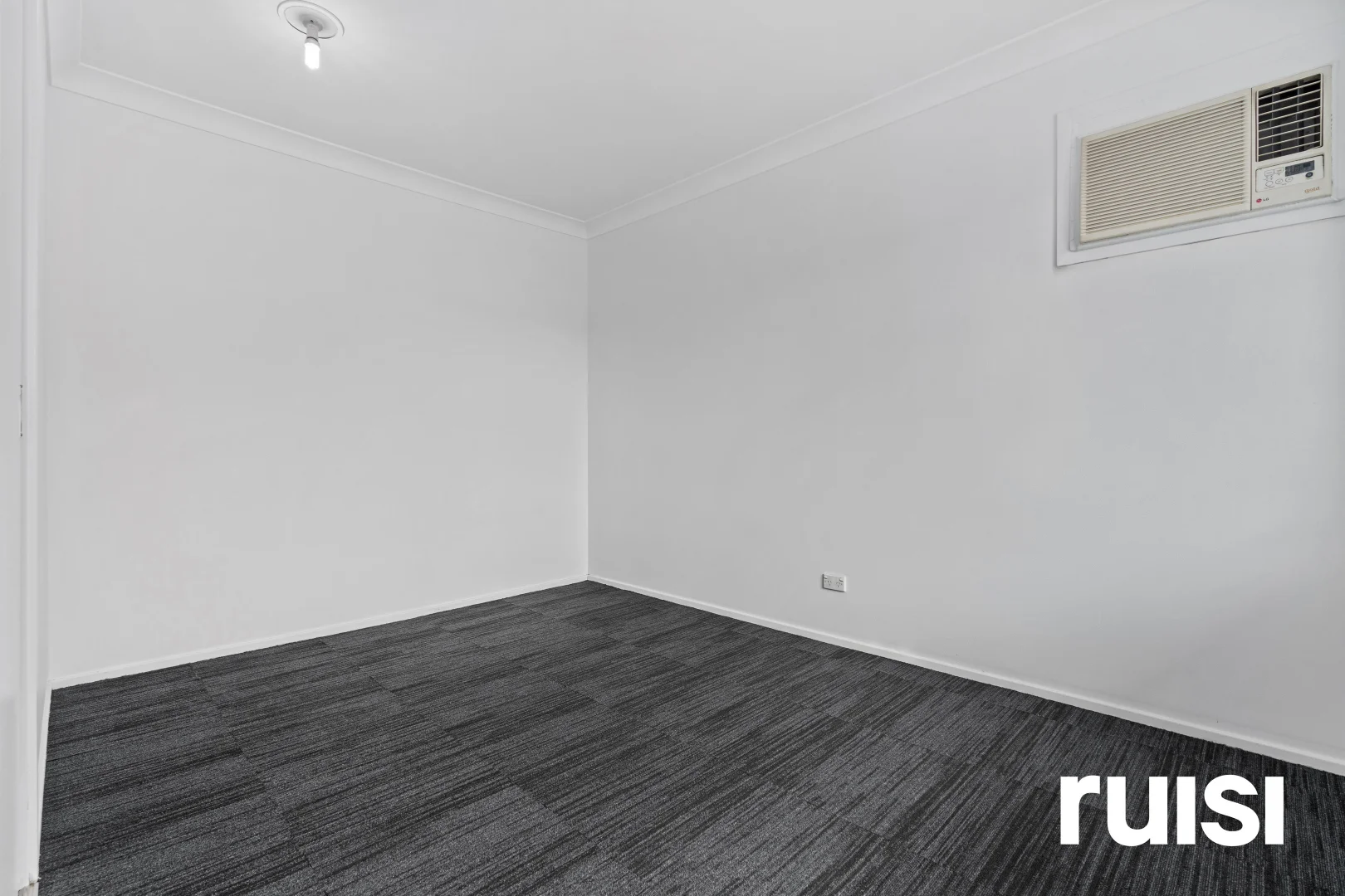 Additional image 6 of 4B Daley Place, Fairfield West NSW 2165
