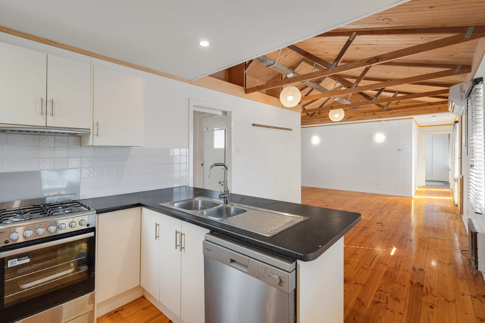Additional image 8 of 44 Fenton Avenue, Christies Beach SA 5165