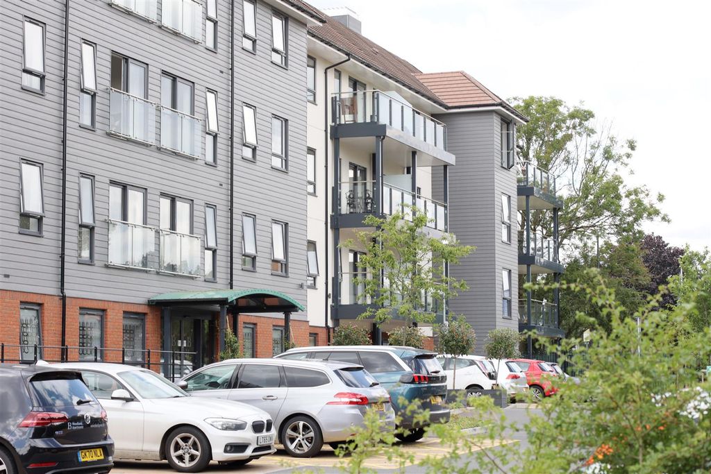 Additional image 3 of 1 bed flat to rentBirch Grove, Frognal Avenue, Sidcup DA14