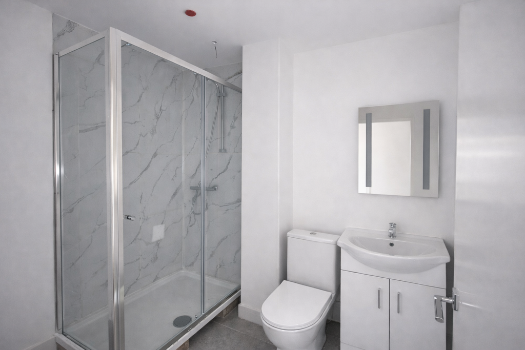 Additional image 4 of 2 bed flat to rentCommercial Street, Newport NP20