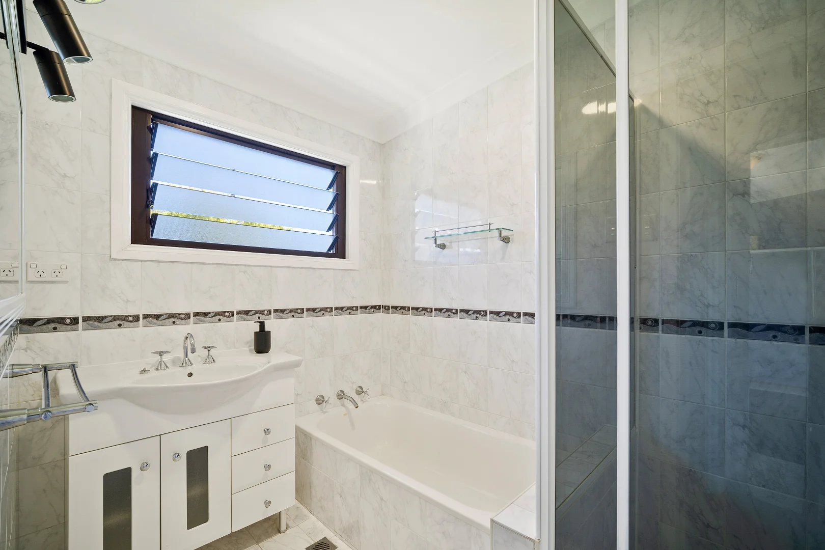 Additional image 3 of 19 Dumbarton Place, Engadine NSW 2233
