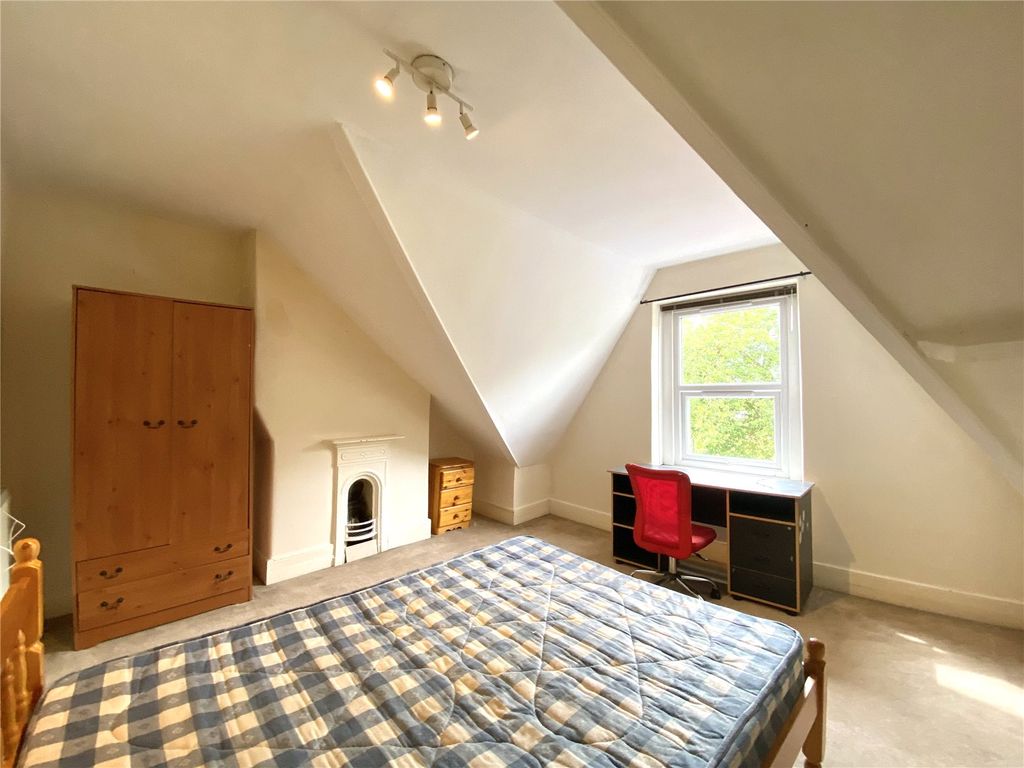 Additional image 25 of 4 bed detached house to rentGloucester Road, Horfield, Bristol, Somerset BS7