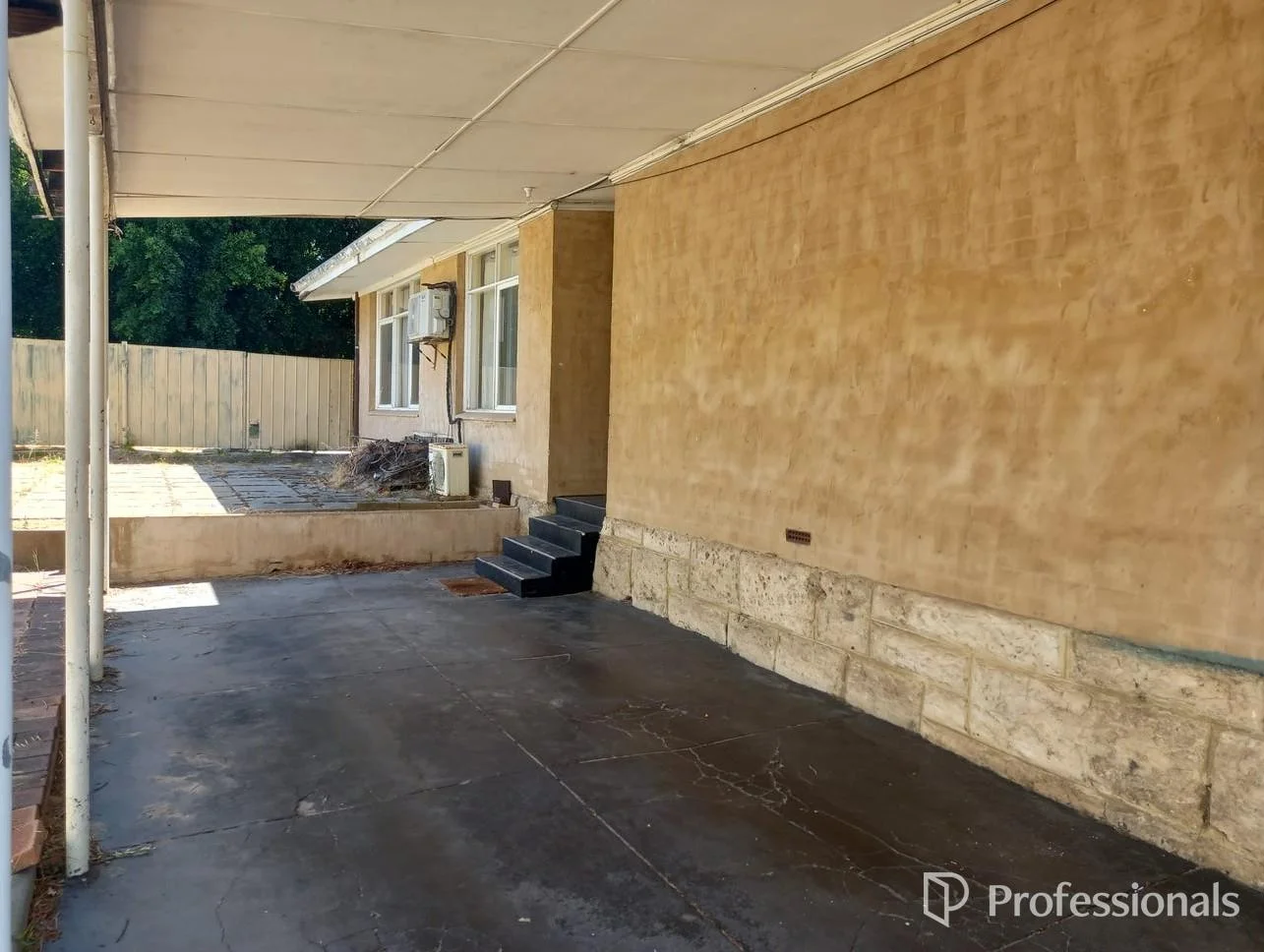 Additional image 2 of 14 Sutherland Way, Cloverdale WA 6105