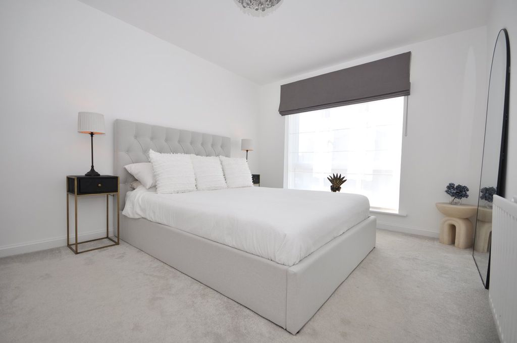 Additional image 4 of 4 bed semi-detached house to rentClover Drive, Cheltenham GL52