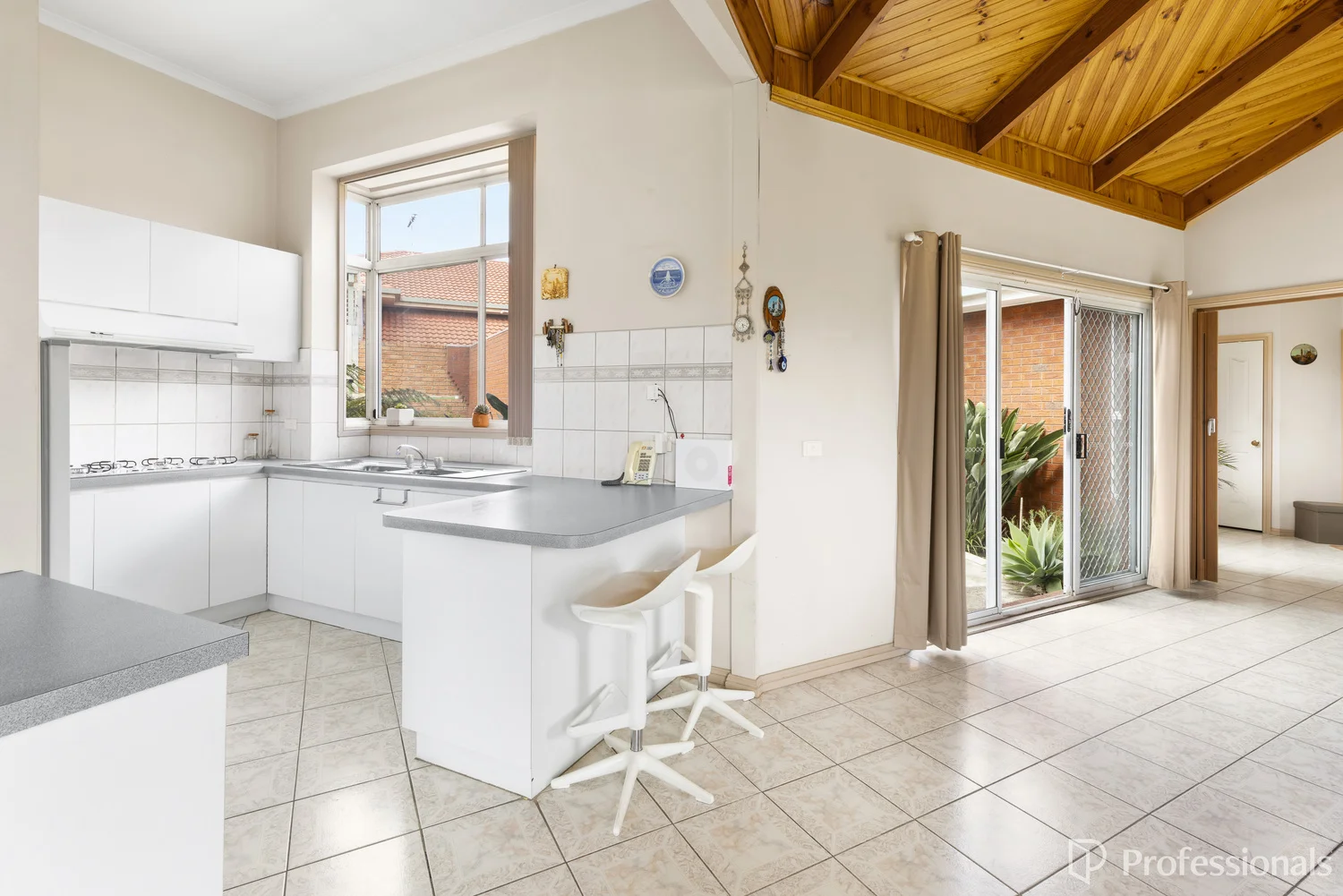 Additional image 10 of 6 Aster Close, Meadow Heights VIC 3048