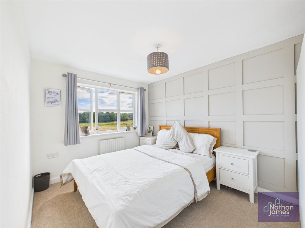 Additional image 8 of 3 bed semi-detached house to rentHeol Teifi, Caldicot NP26