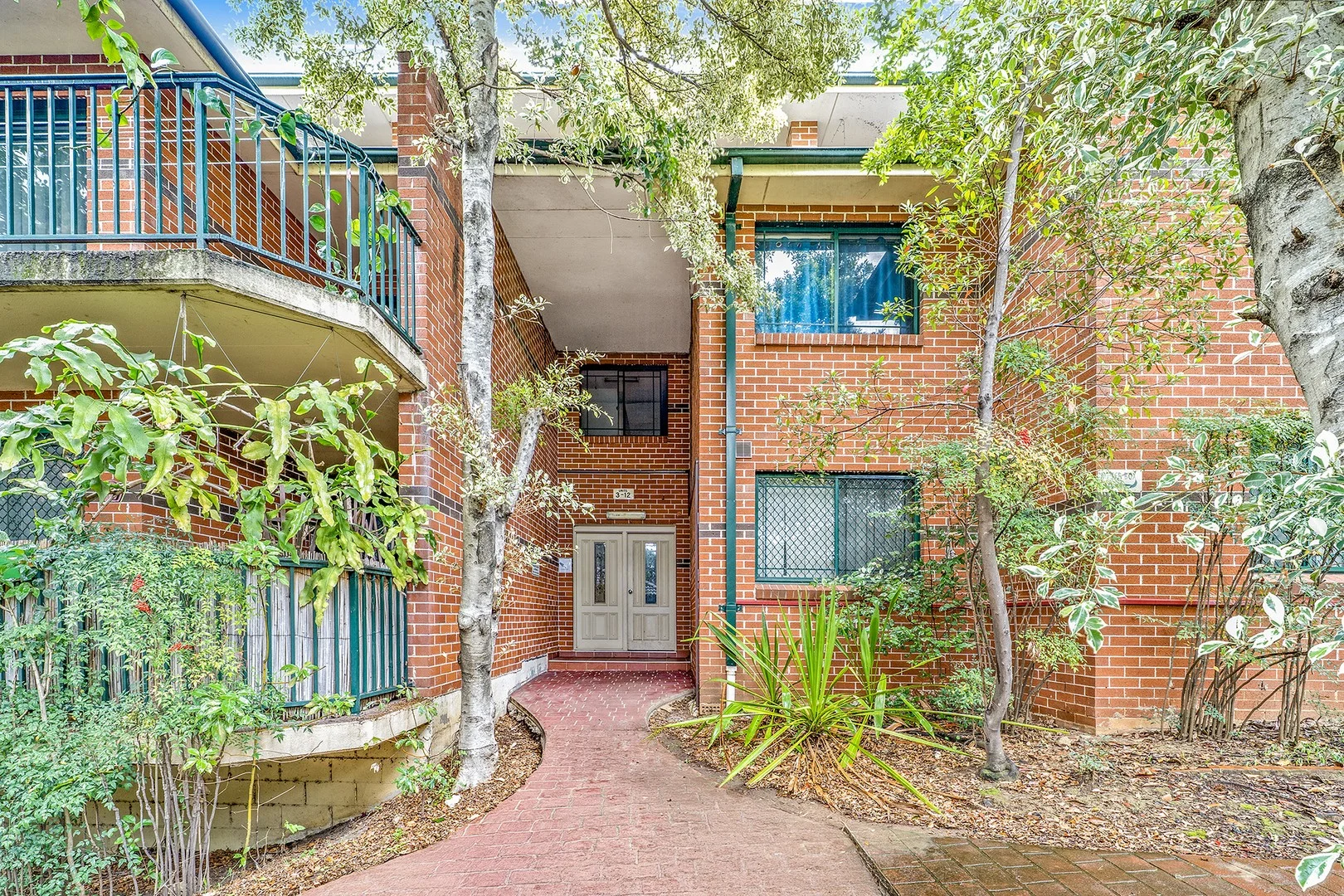 12/18-22 High Street, Granville NSW 2142