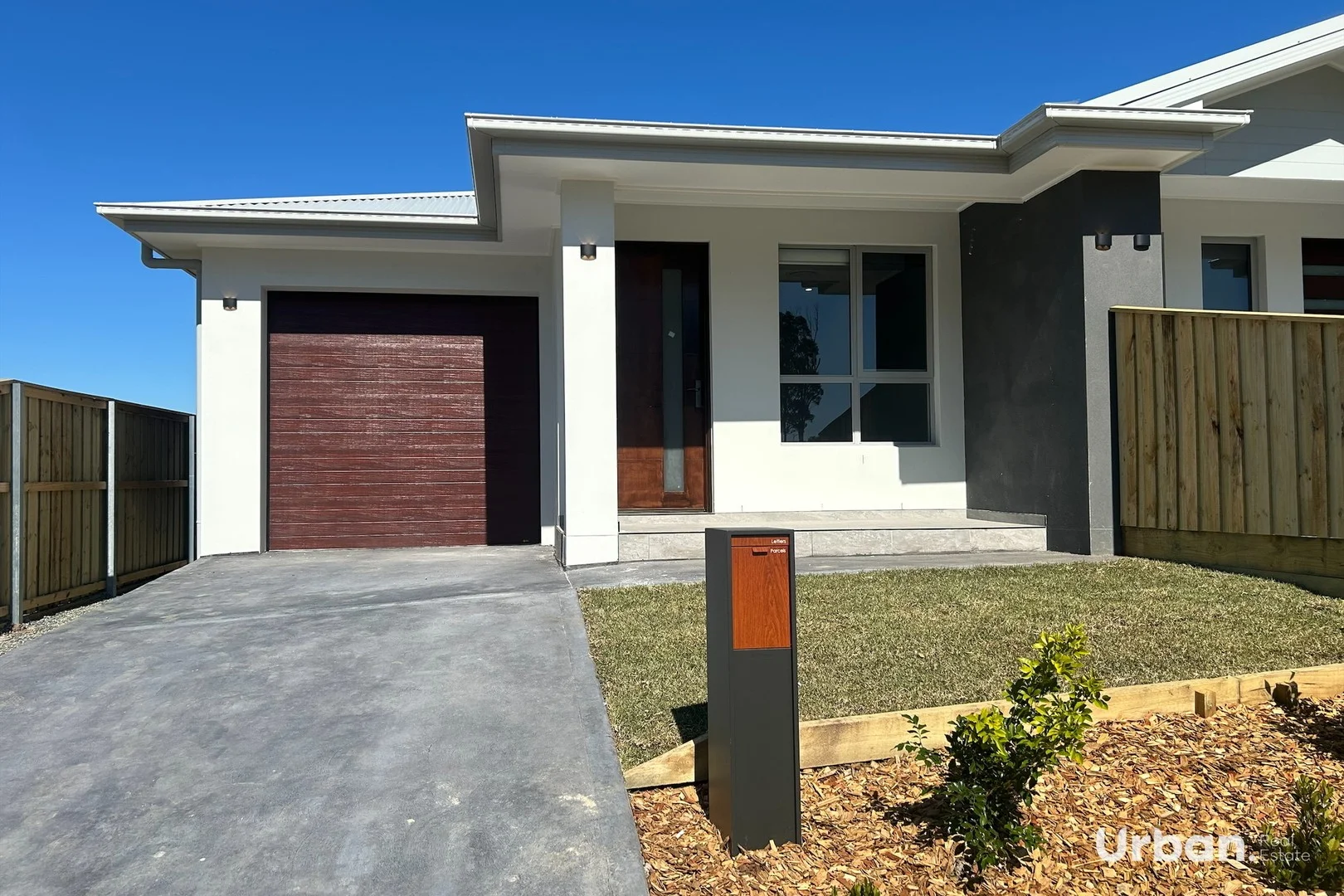 26B Tigerhawk Drive, Chisholm NSW 2322