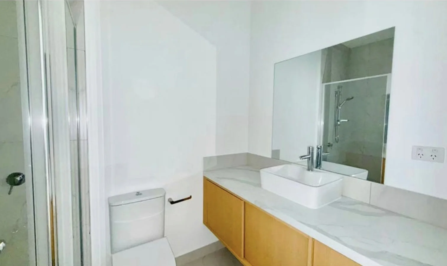 Additional image 17 of 5/12 Burwood Avenue, Ringwood VIC 3134