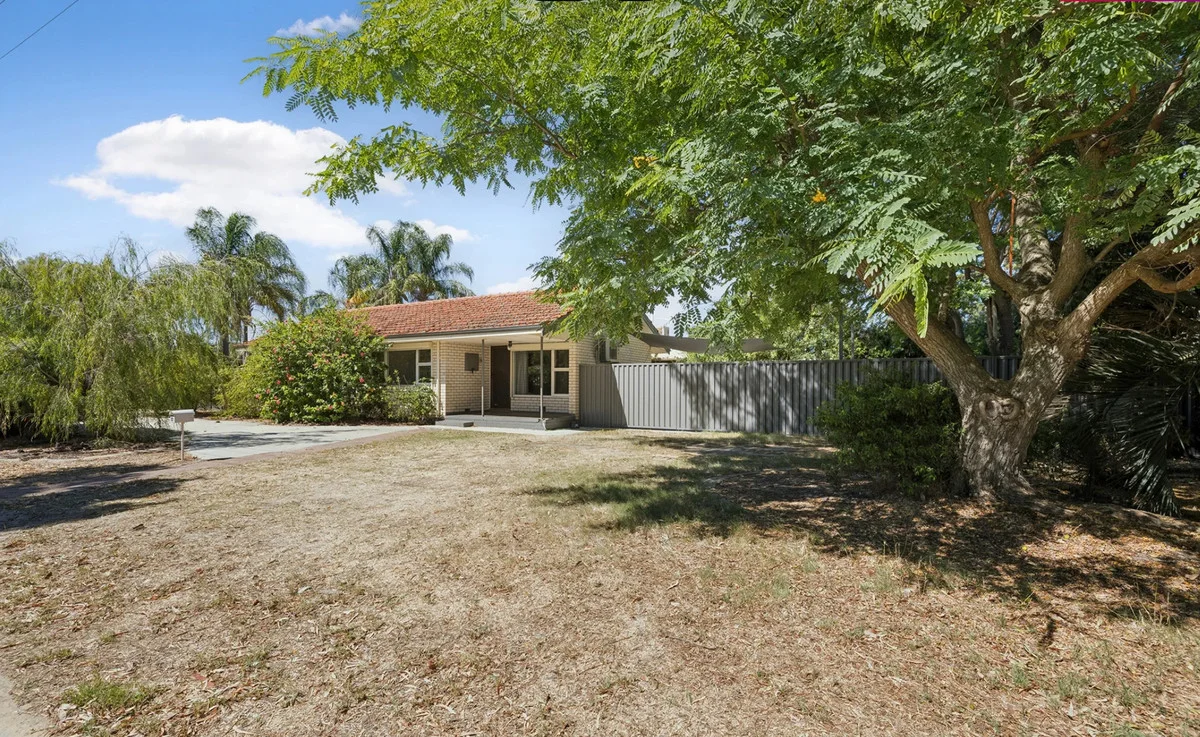 Additional image 18 of 27 Willowmead Way, Kelmscott WA 6111