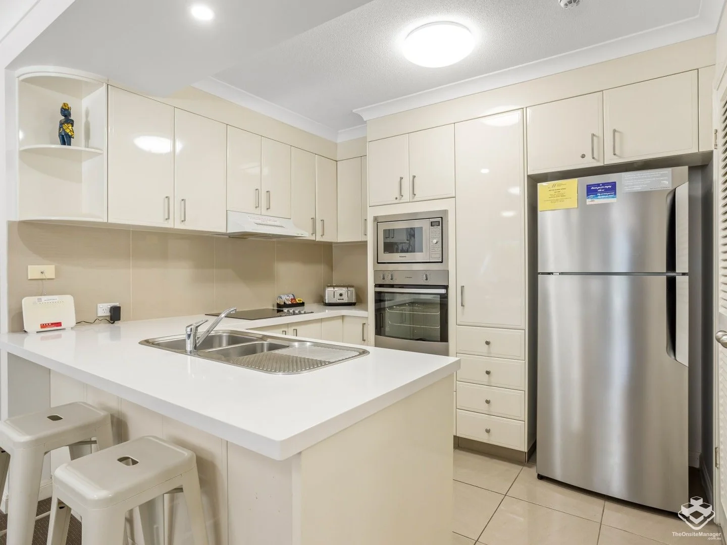 ID:21159432/220 The Esplanade, Burleigh Heads QLD 4220