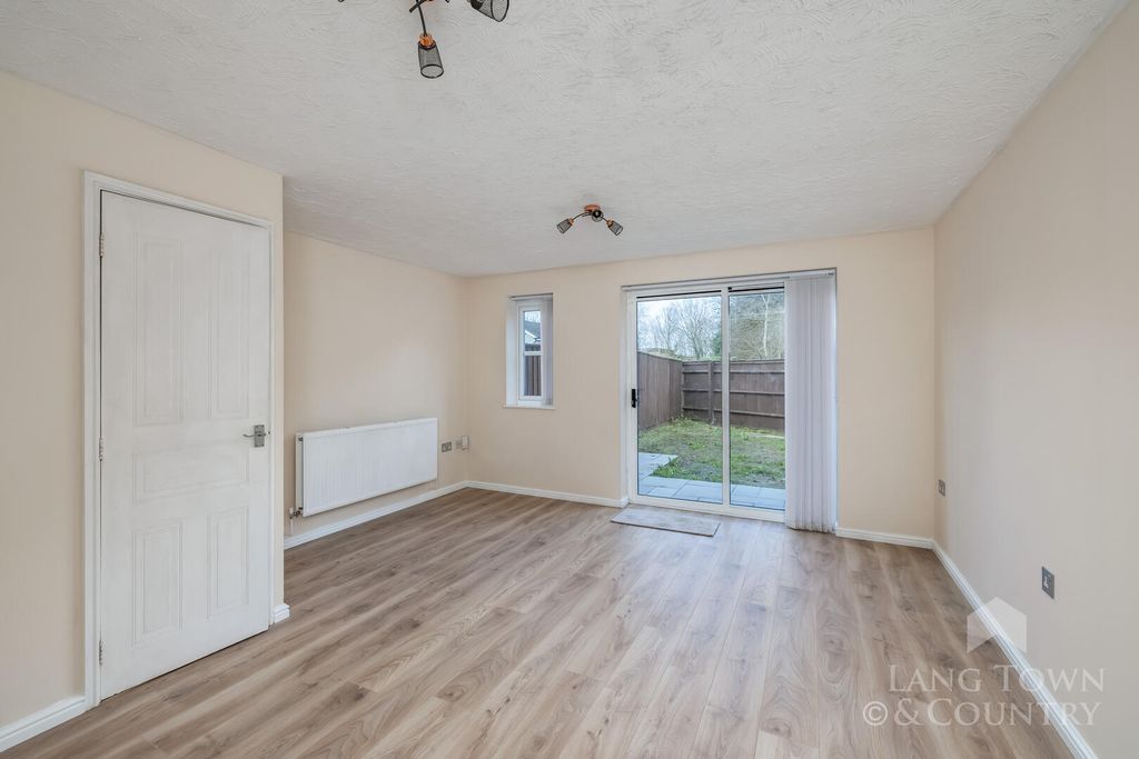 Additional image 2 of 2 bed terraced house to rentAberdeen Avenue, Plymouth PL5