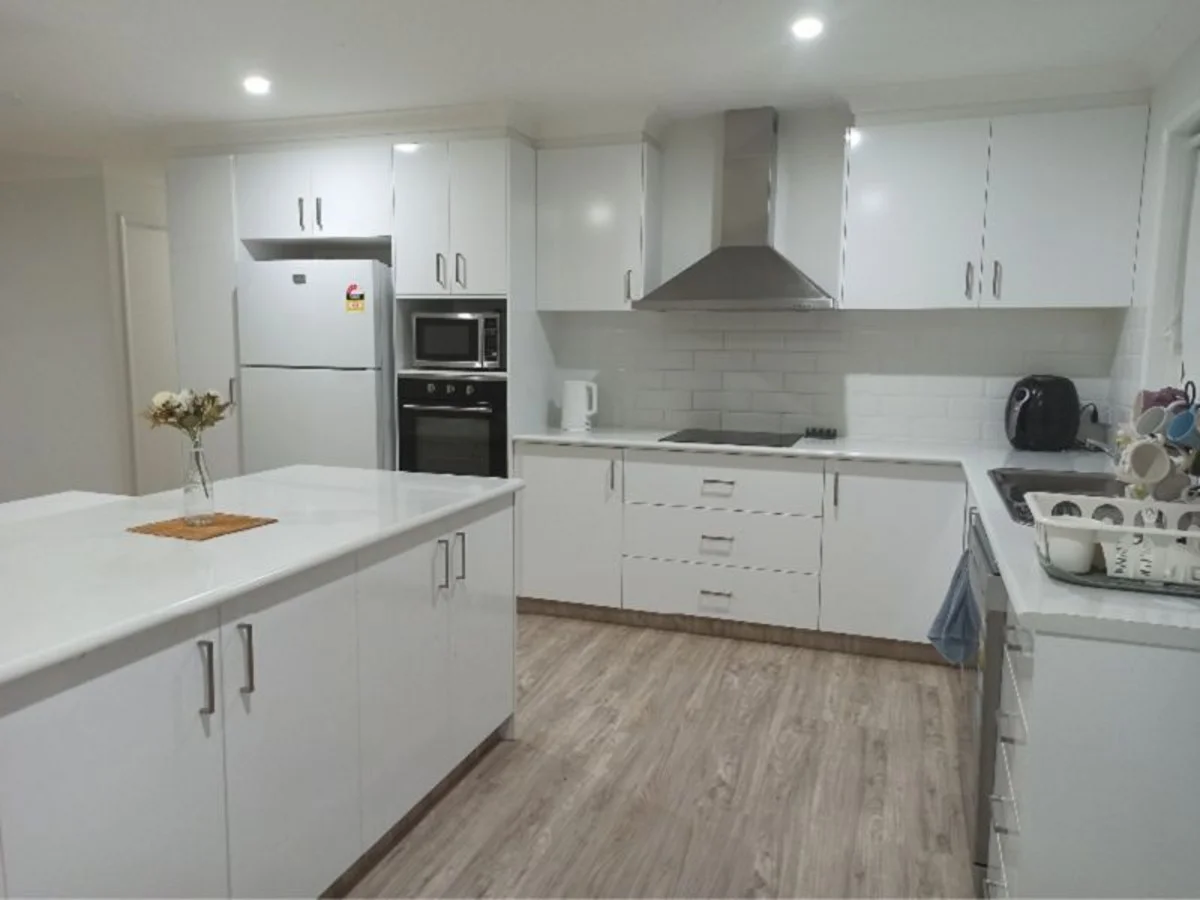Room 1/240 Gatton Esk Road, Lake Clarendon QLD 4343