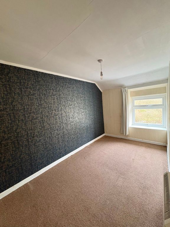 Additional image 8 of 2 bed terraced house to rentBryn Ffynnon Terrace, Llanaelhaearn, Caernarfon LL54