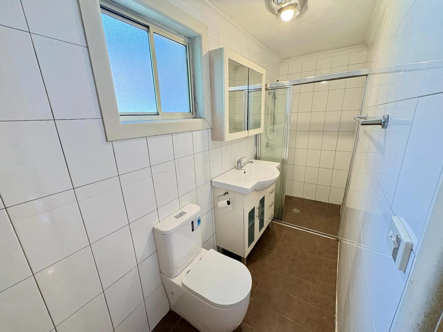 Additional image 4 of 9a Violet St, Roselands NSW 2196