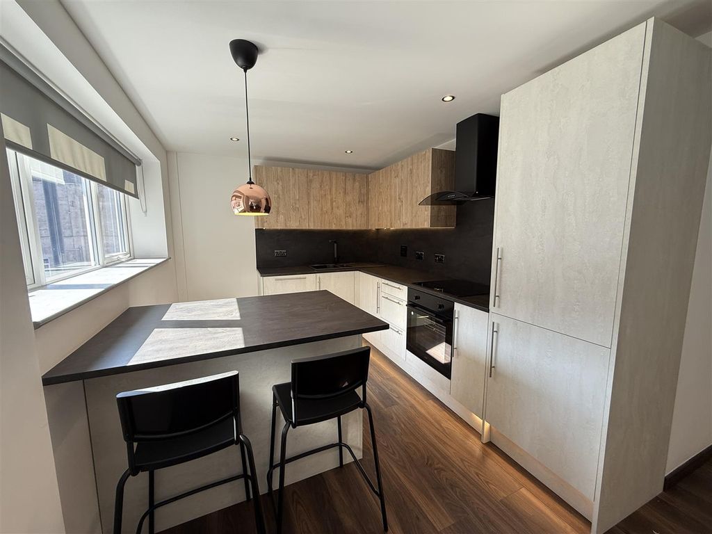 Additional image 8 of 2 bed flat to rentCooper House, Silvester Street, Hull HU1