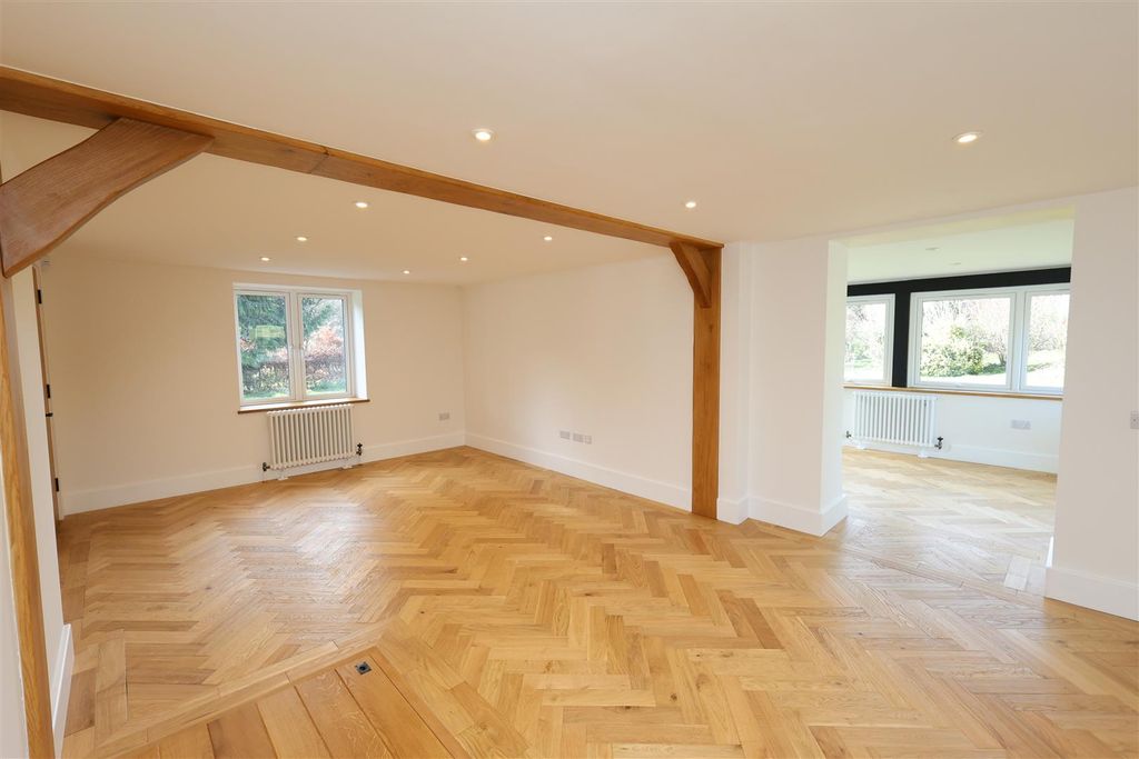 Additional image 3 of 4 bed detached house to rentShacklands Road, Shoreham, Sevenoaks TN14