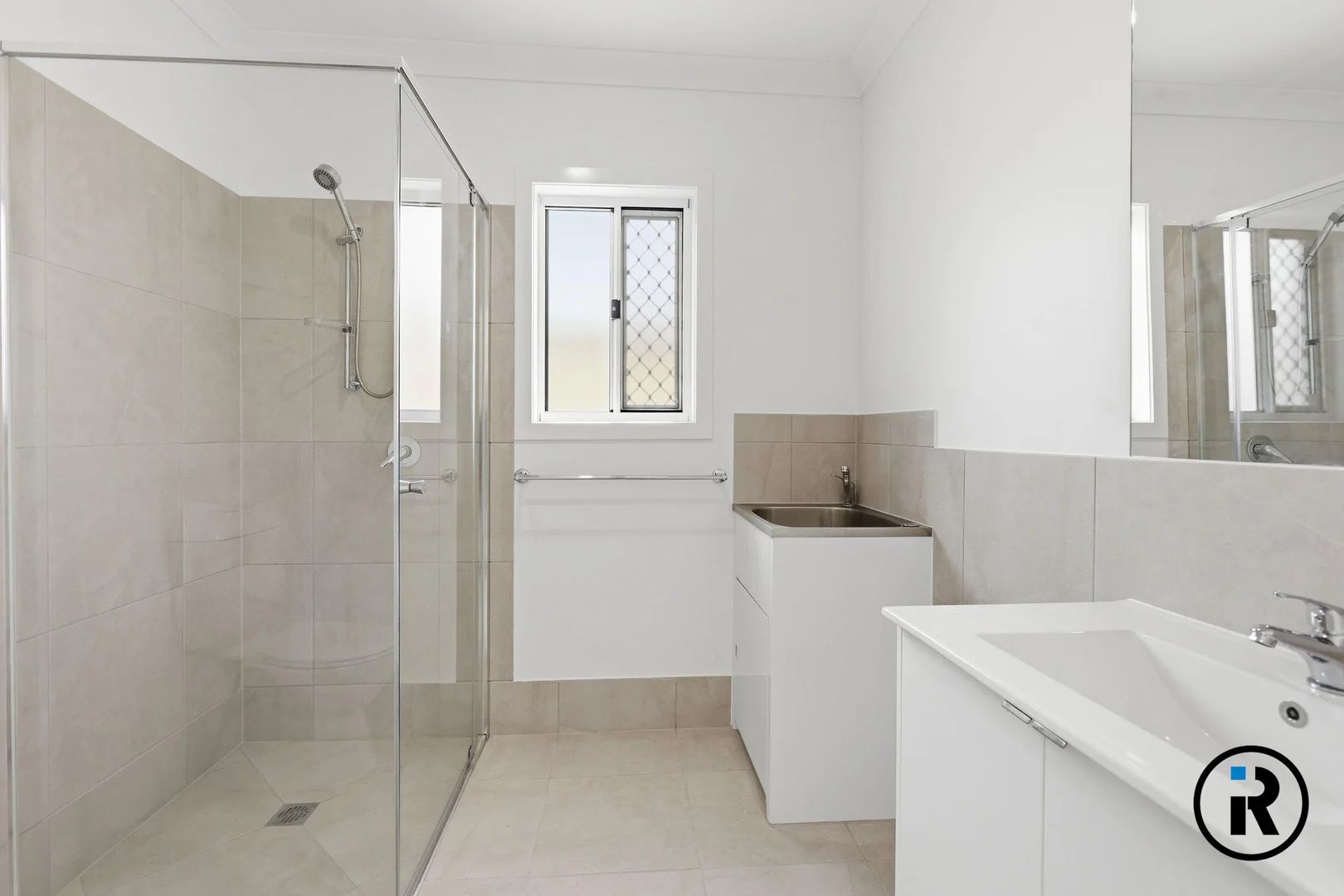 Additional image 4 of 2/11 Grace Close, White Rock QLD 4306