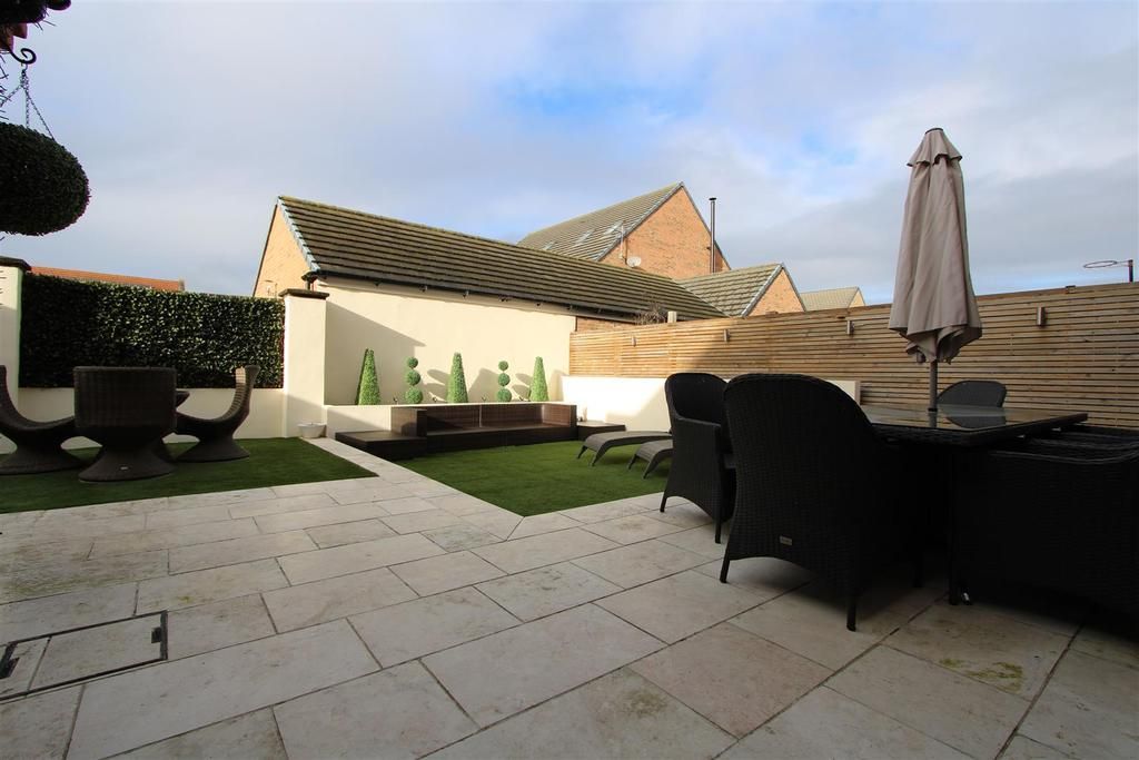 Additional image 23 of 6 bed detached house to rentBrantingham Drive, Ingleby Barwick, Stockton-On-Tees TS17