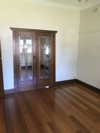 Additional image 2 of 38 Roberts Street, Essendon VIC 3040