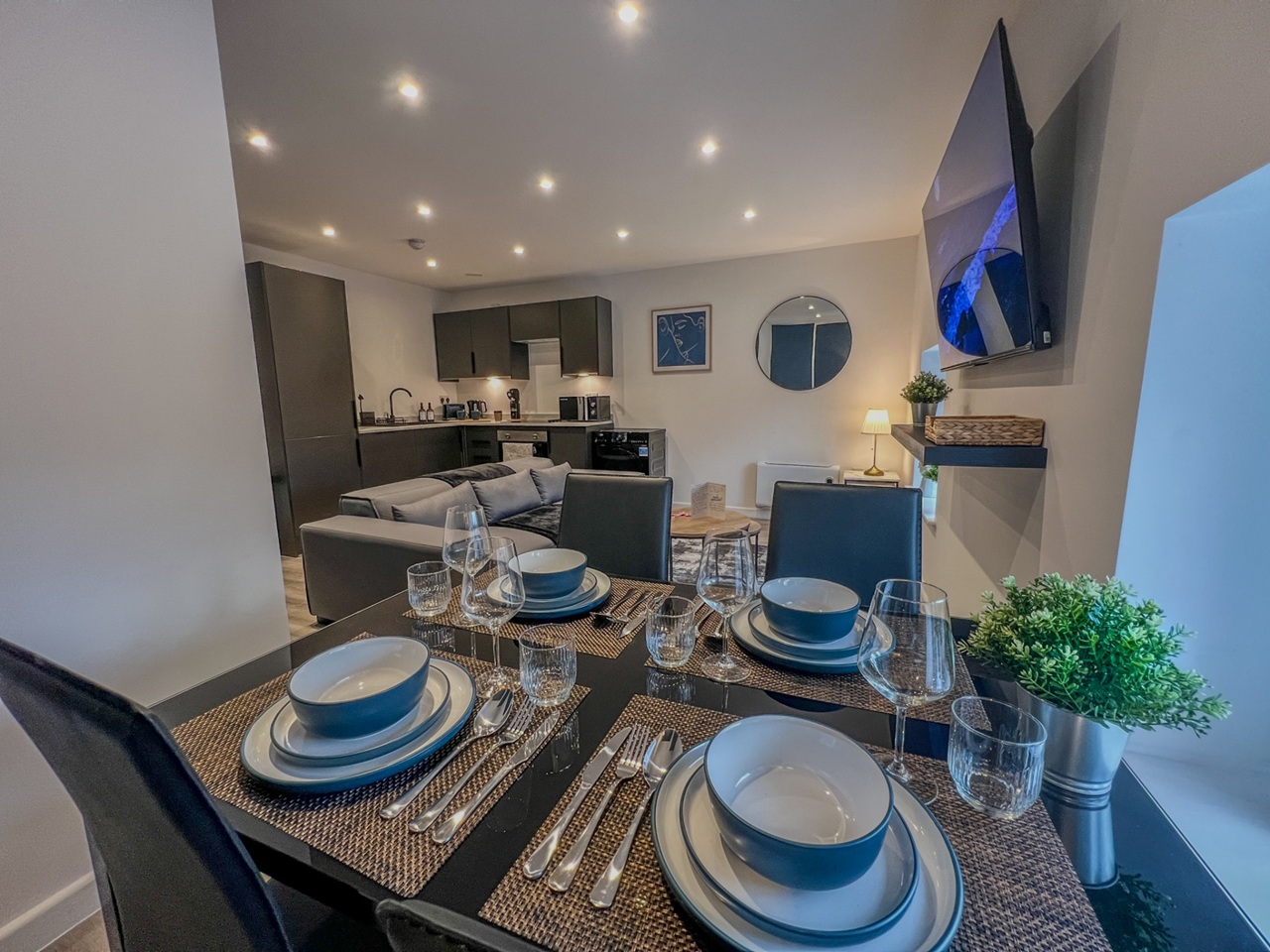 Additional image 5 of 2 Bed Flat, Bold Street, L1, N1 7GU